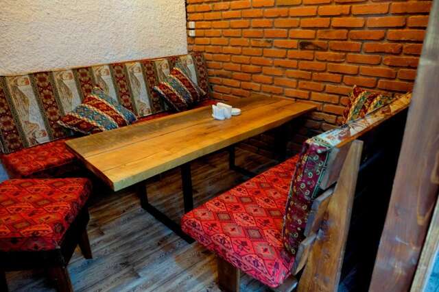 Отель Hotel Batoni Near Airport Тбилиси-27